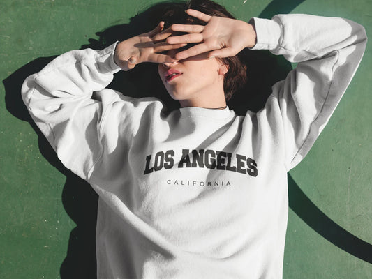 Los Angeles California Vintage Crewneck Sweatshirt White